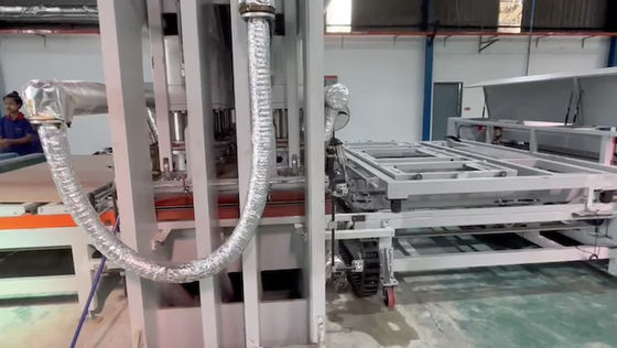Buy 4X8 Short Cycle Hot Press Machine Plywood Melamine Laminated 1800 ton online manufacture